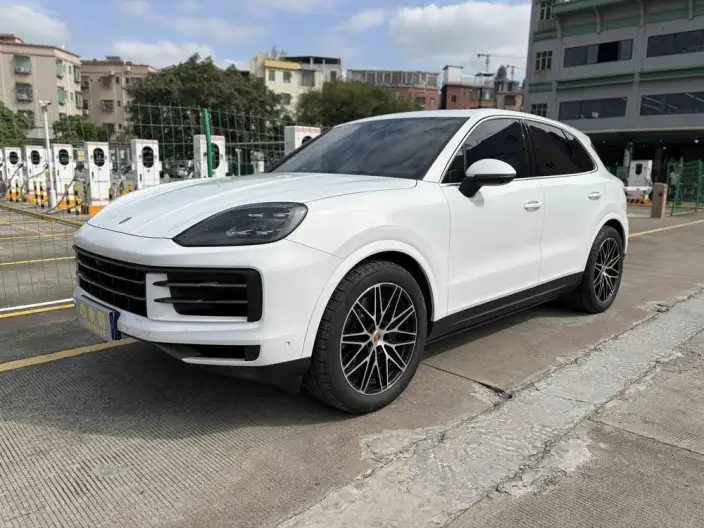Cayenne 2026 Model Cayenne 3.0T Dream Edition – фото 1