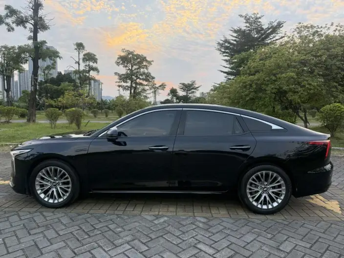 BESTUNE B70 2023 Model Third generation 1.5T Automatic Changxiang Edition Model – фото 4
