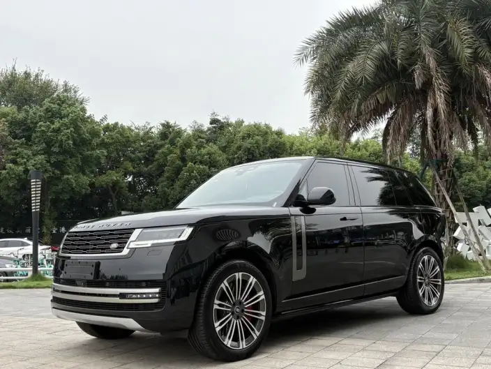 Range Rover 2025 Model 3.0 L6 400PS Shengshi Extended Edition