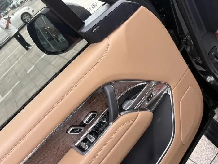 Range Rover 2025 Model 3.0 L6 400PS Shengshi Extended Edition – фото 7