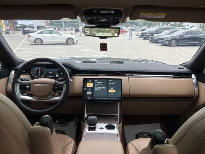 Range Rover 2025 Model 3.0 L6 400PS Shengshi Extended Edition – фото 8