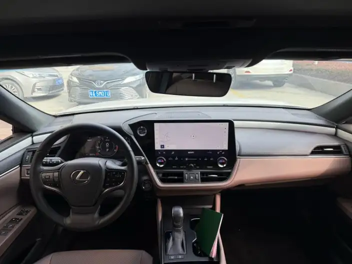Lexus ES 2025 Model 200 Premium – фото 6