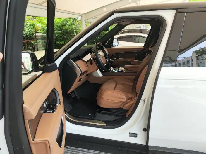 Range Rover 2023 Model 3.0 L6 360PS Shengshi Edition – фото 6