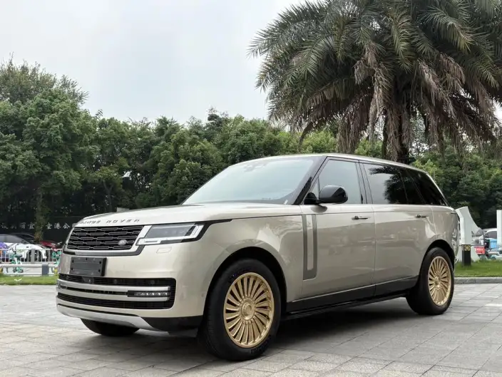 Range Rover 2023 Model Facelift 3.0 L6 400PS Shengshi Extended Edition