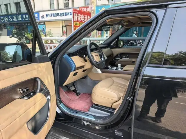 Range Rover 2025 Model 3.0 L6 400PS Shengshi Extended Edition – фото 9
