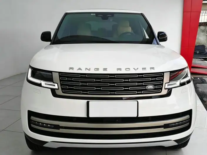Range Rover 2025 Model 3.0 L6 400PS Shengshi Extended Edition