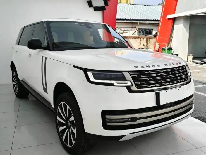Range Rover 2025 Model 3.0 L6 400PS Shengshi Extended Edition