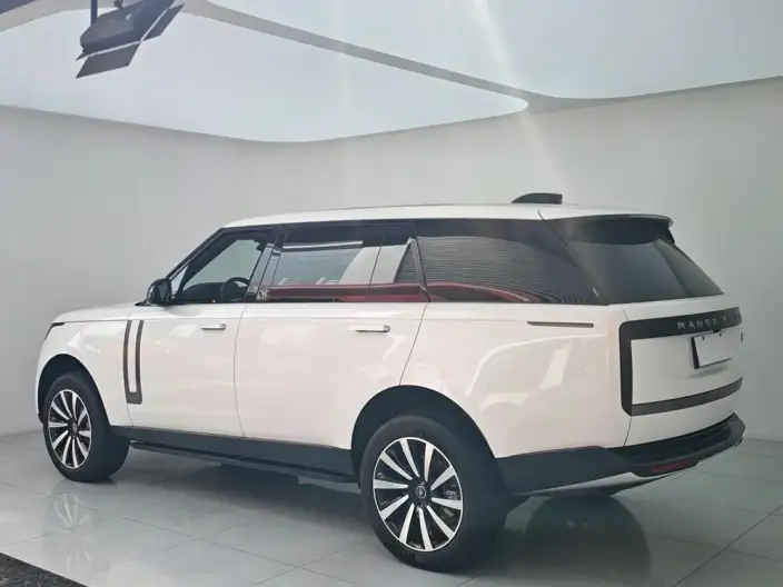 Range Rover 2025 Model 3.0 L6 400PS Shengshi Extended Edition – фото 5