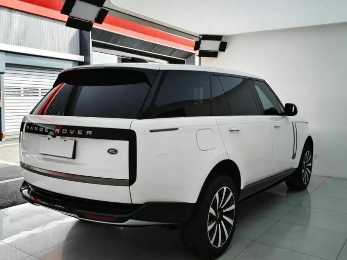 Range Rover 2025 Model 3.0 L6 400PS Shengshi Extended Edition – фото 7