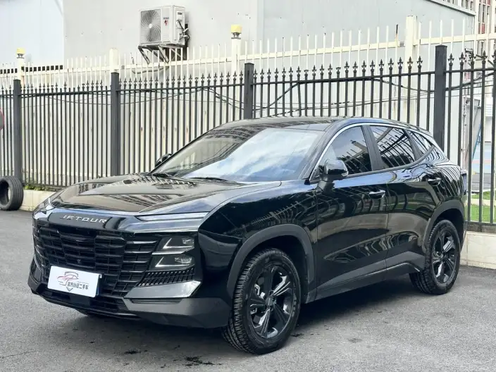 Jetour Dasheng 2025 Model 1.5T DCT Youth UP – фото 1