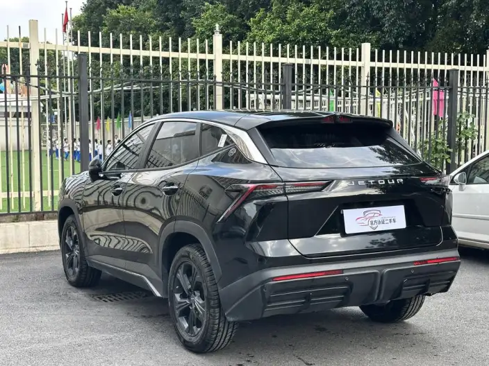Jetour Dasheng 2025 Model 1.5T DCT Youth UP – фото 5