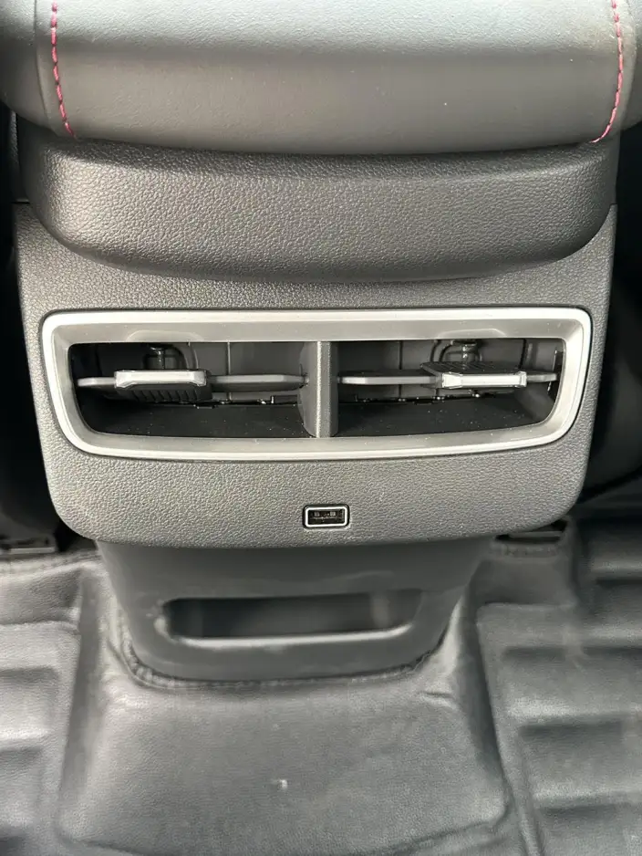 Jetour Dasheng 2025 Model 1.5T DCT Youth UP – фото 10