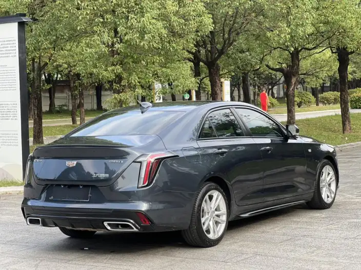 Cadillac CT4 2020 Model 28T Fashion Model – фото 6