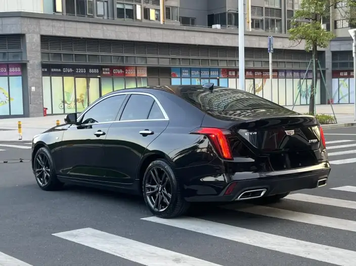 Cadillac CT4 2023 Model 28T Luxury Model – фото 4