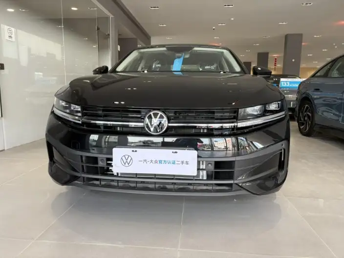 Volkswagen Magotan 2026 Model 300TSI Exclusive Edition