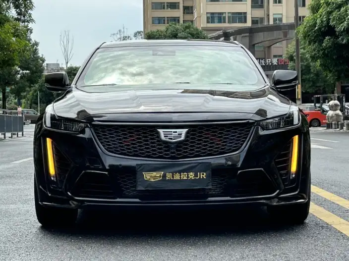 Cadillac CT5 2023 Model 28T Luxury Model Standard Edition – фото 2