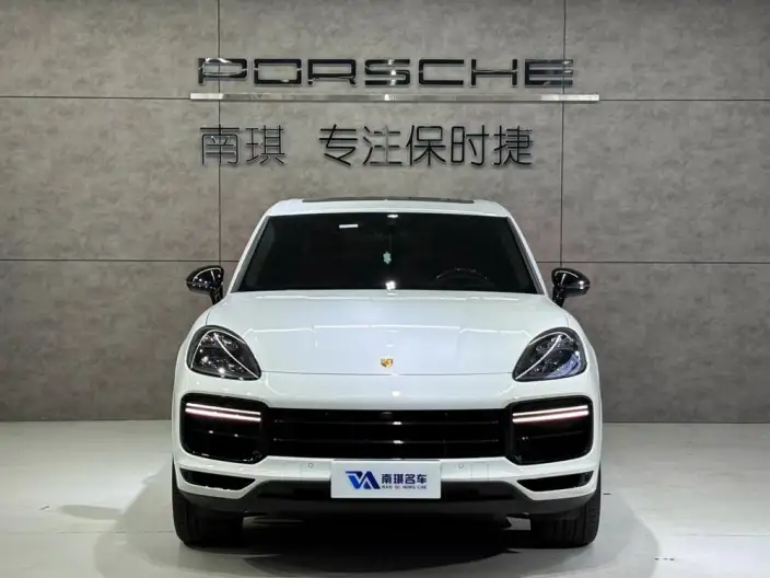 Cayenne 2020 Model Cayenne Turbo 4.0T – фото 2