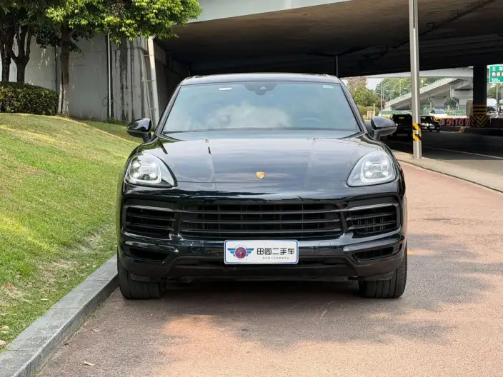 Cayenne E-Hybrid 2020 Model Cayenne E-Hybrid 2.0T – фото 2