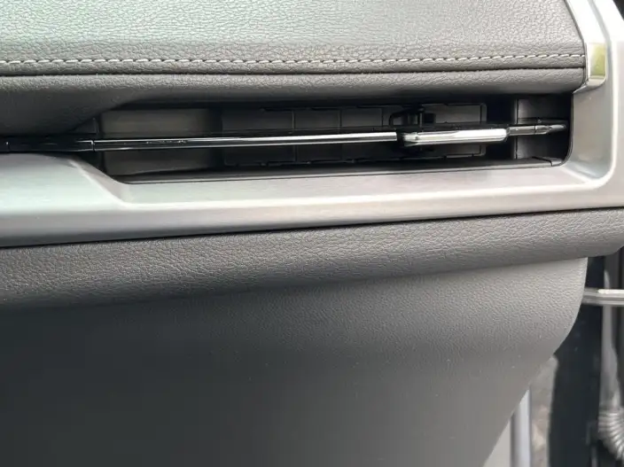 Cadillac XT4 2024 Model 28T 2WD Noble Model – фото 10