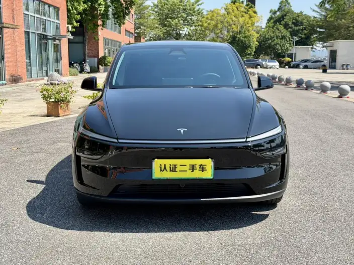 Model Y 2025 Model Long Battery Life Pro All-wheel drive version