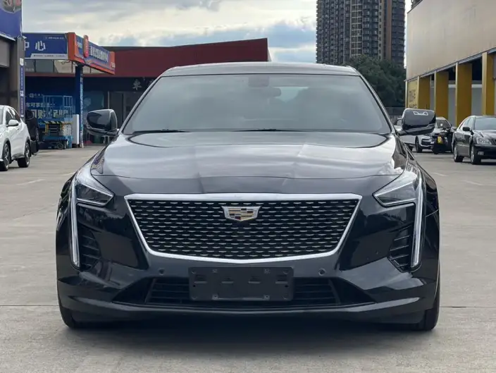 Cadillac CT6 2020 Model 28T Fashion Model