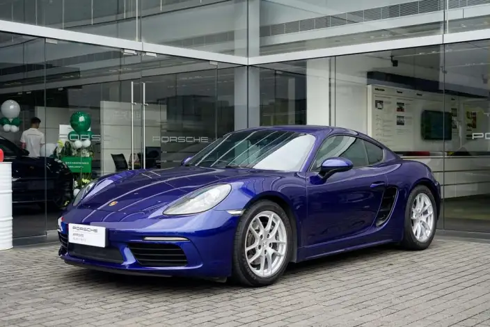 Porsche 718 2020 Model Cayman 2.0T – фото 1