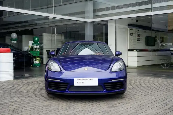 Porsche 718 2020 Model Cayman 2.0T – фото 2