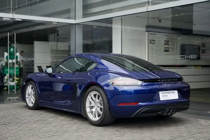 Porsche 718 2020 Model Cayman 2.0T – фото 5