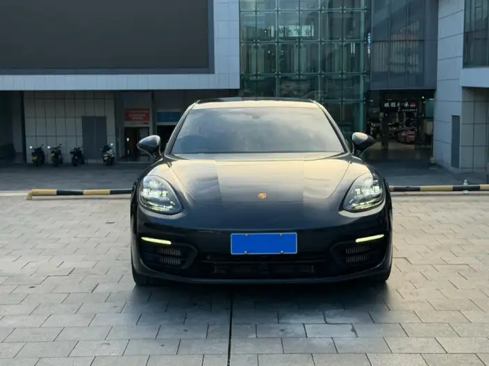 Panamera 2023 Model Panamera Executive Extended Edition 2.9T – фото 2