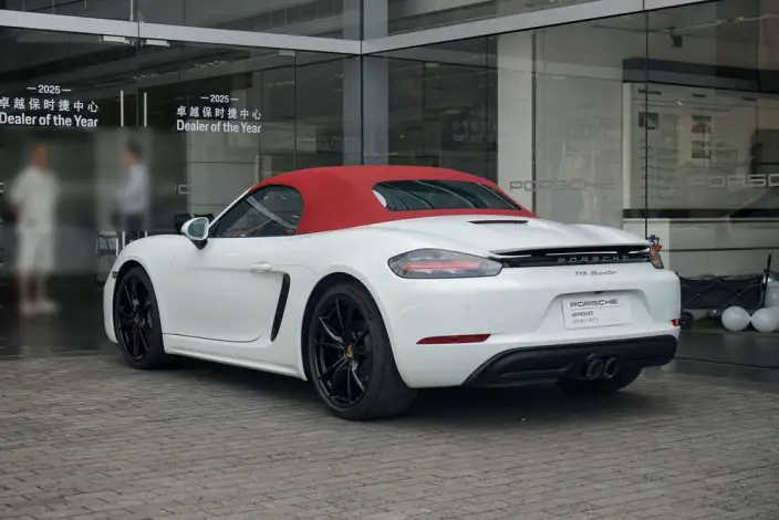 Porsche 718 2023 Model Boxster 2.0T – фото 5