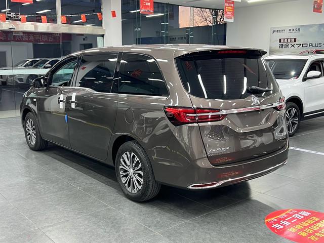 Buick GL8 2022 Land Business Class 652T Comfort – фото 4
