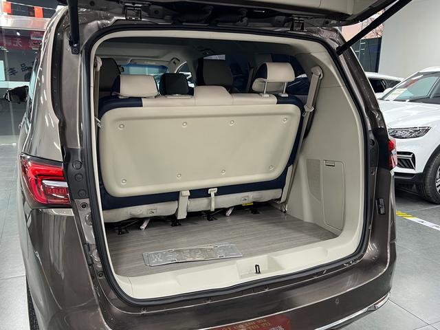 Buick GL8 2022 Land Business Class 652T Comfort – фото 12