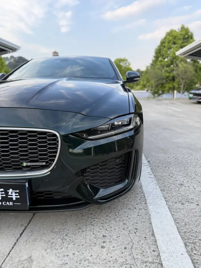 Jaguar XE L 2023 Model 2.0T 250PS R-DYNAMIC S Enterprising Sports Edition – фото 8