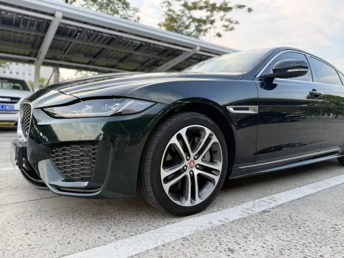 Jaguar XE L 2023 Model 2.0T 250PS R-DYNAMIC S Enterprising Sports Edition – фото 10