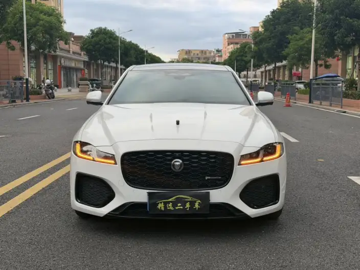 Jaguar XFL 2021 Model 2.0T P250 4WD Obsidian Black Sports Edition – фото 2