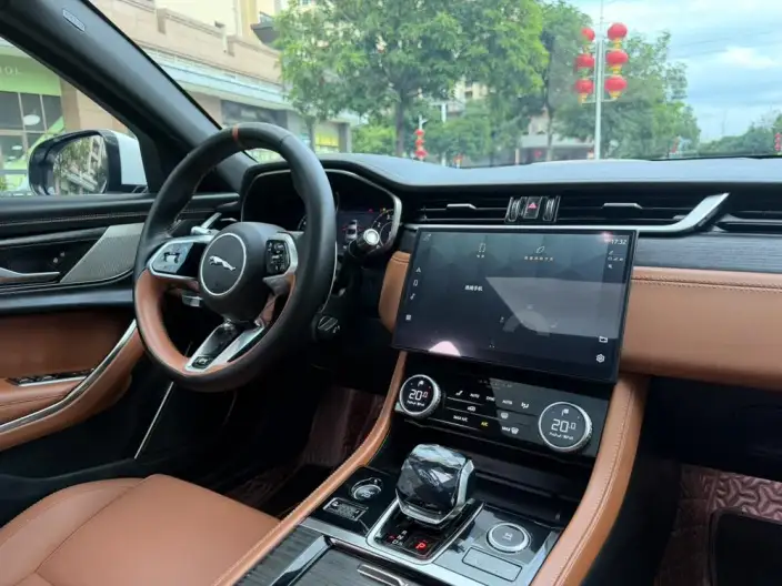 Jaguar XFL 2021 Model 2.0T P250 4WD Obsidian Black Sports Edition – фото 10
