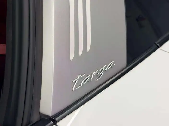 PORSCHE 911 2023 Model Targa 4 3.0T – фото 9