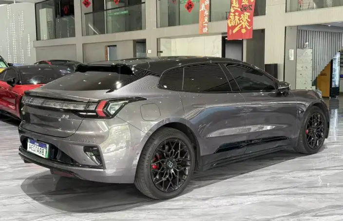 ZEEKR 001 2026 Model Ultra Edition 103kWh 4WD – фото 6