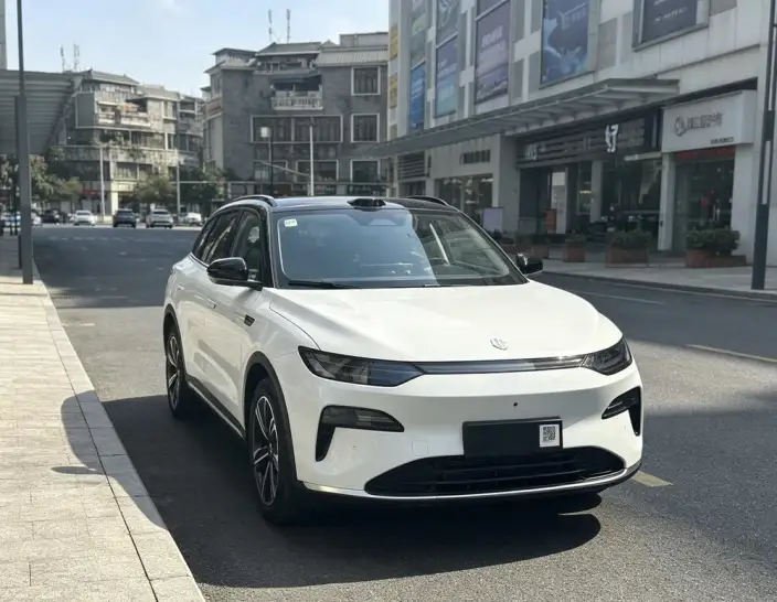 Leapmotor C11 2027 Model EV Edition 640 LiDAR Zhizun Edition