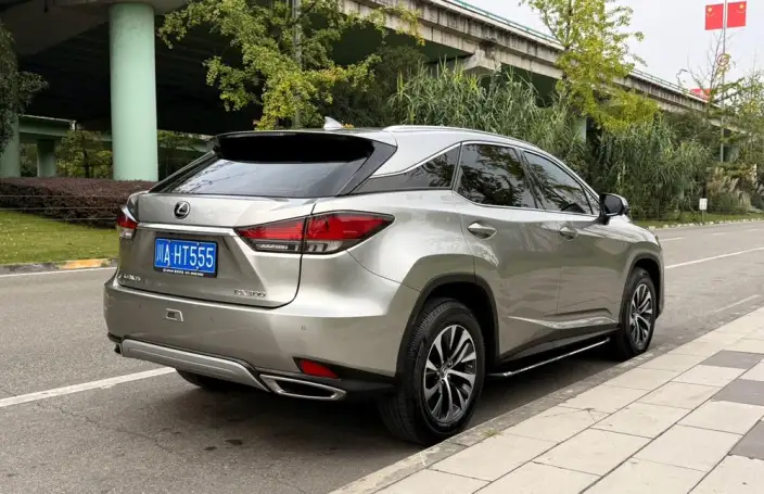 Lexus RX 2020 Model Facelift 300 2WD Comfort Edition