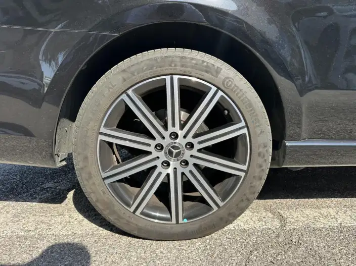 Mercedes-Benz V-Class 2022 Model V 260 L Long wheelbase Deluxe Edition – фото 9