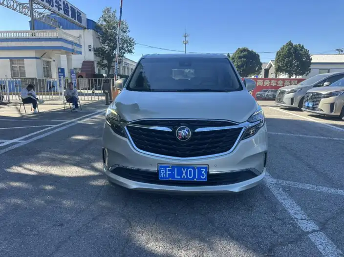 Buick GL8 2022 Model ES Luzun 653T Luxury Model