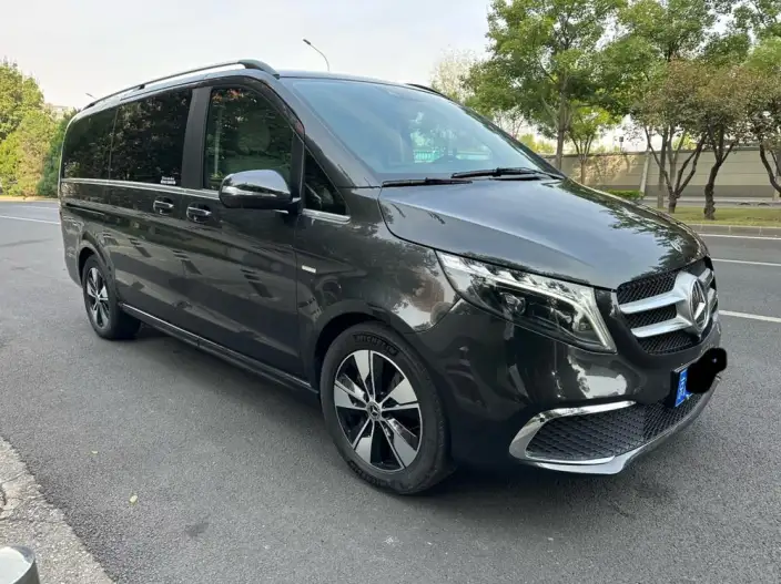 Mercedes-Benz V-Class 2022 Model V 260 Premium Edition – фото 2