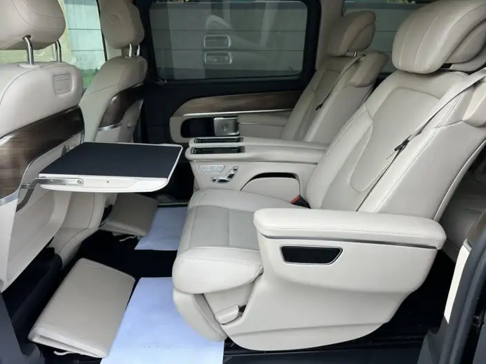 Mercedes-Benz V-Class 2022 Model V 260 Premium Edition – фото 9