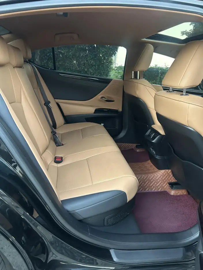 Lexus ES 2022 Model 300h Superior Edition – фото 6