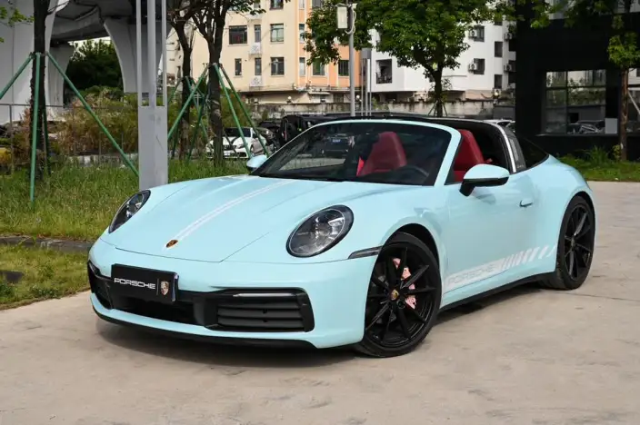 PORSCHE 911 2023 Model Targa 4 3.0T