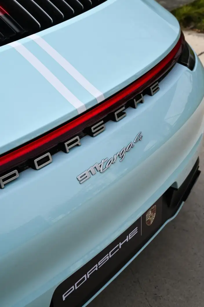 PORSCHE 911 2023 Model Targa 4 3.0T – фото 6