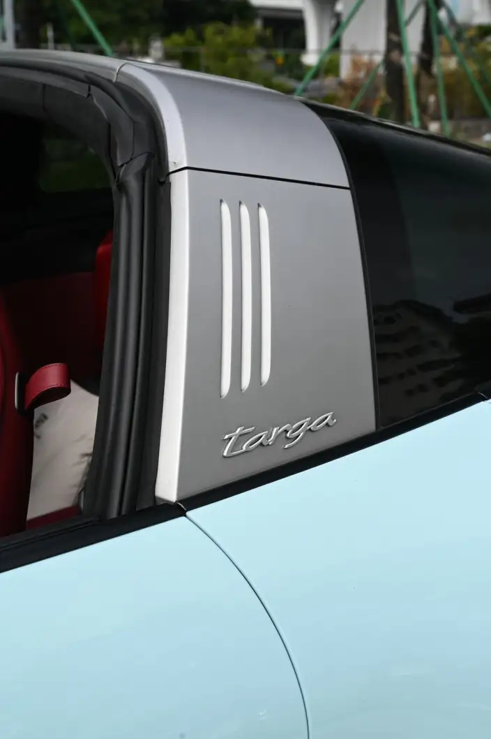 PORSCHE 911 2023 Model Targa 4 3.0T – фото 8