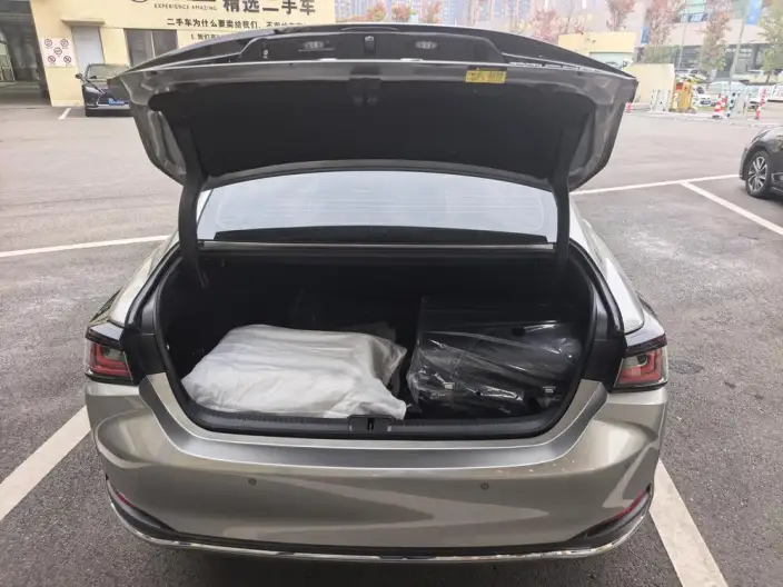 Lexus ES 2026 Model 200 Premium – фото 7