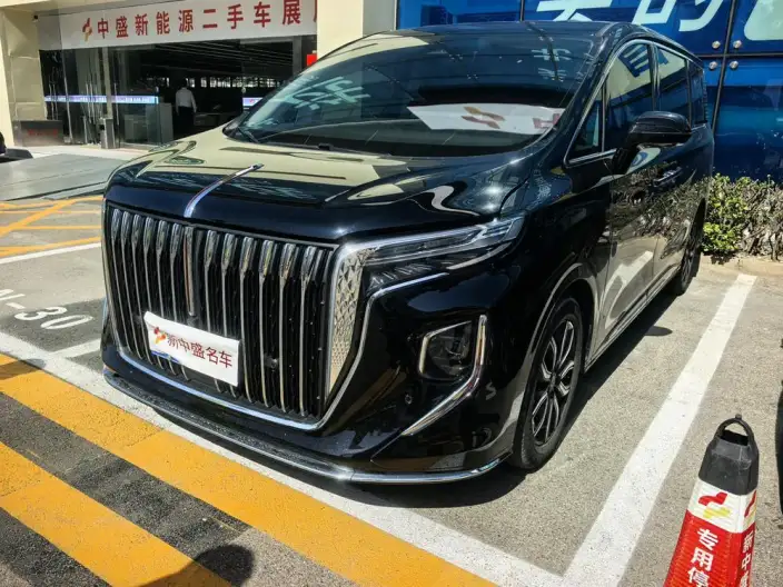 HONGQI HQ9 2022 Model Flag Enjoy Edition
